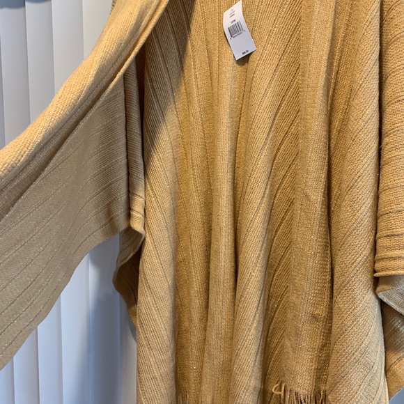 Winter shawl/ winter kimono - Picture 2 of 3